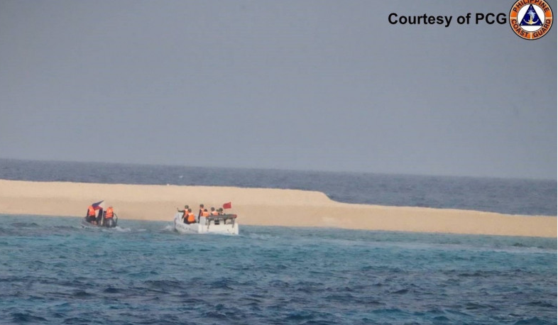 Penjaga Pantai Filipina Sebut Kapal China Lakukan Survei Ilegal di ZEE